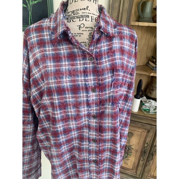 La Miel Button Down Frayed Flannel - Picture 4 of 13